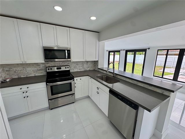 46　Mahsa 8360 SE 46th Street, Mercer Island, WA 98040 | Zillow