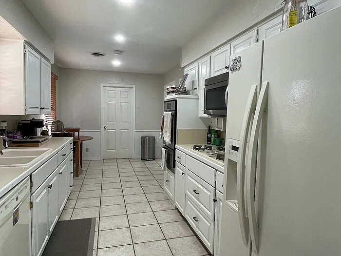 408 Mimosa Dr — Photo 7