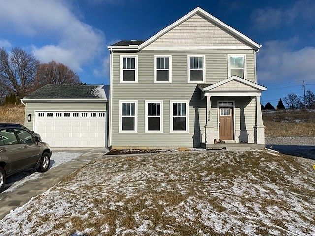 2nd image of 3446 Glenbrook