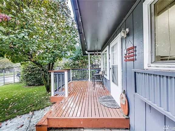 5th image of 6025 S Alder St