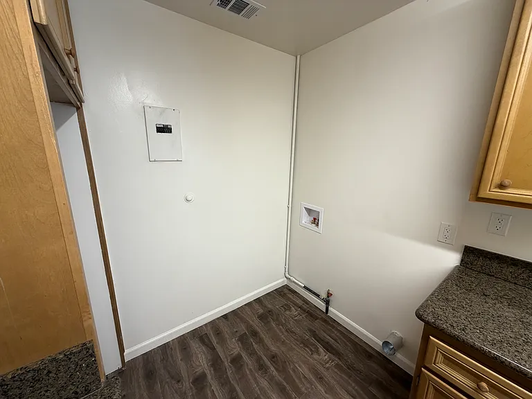 835 Pepper Way #A — Photo 9