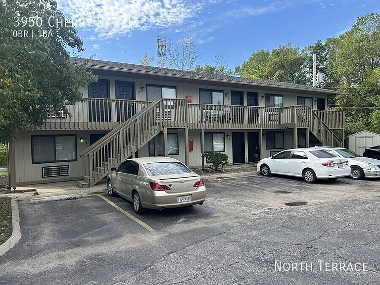 Cherry Street Apartments — Photo 1