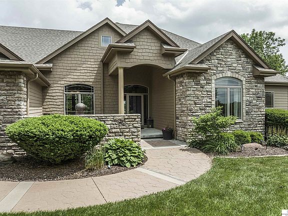 4th image of 10117 Oakview Dr