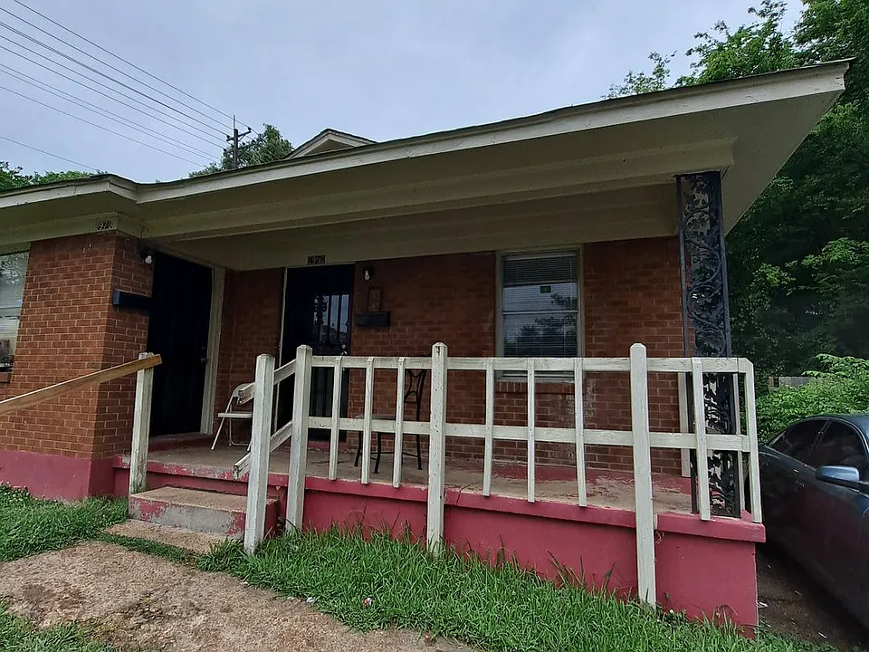 2972 Hale Ave
