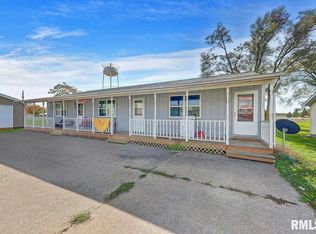 103 E 2nd St #W, Glasford, IL 61533