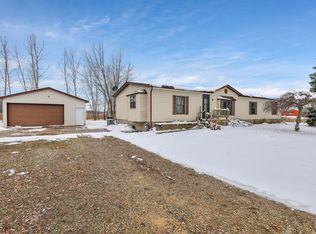 3364 Barnes Rd, North Branch, MI 48461