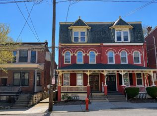 724 1st St APT 1, Lancaster, PA 17603