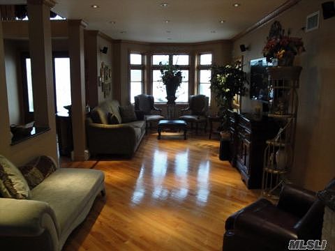 3rd image of 156-46 86th St