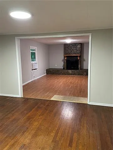 1 bed, 1.0 bath, 1350 sqft, $1,100 — Photo 4