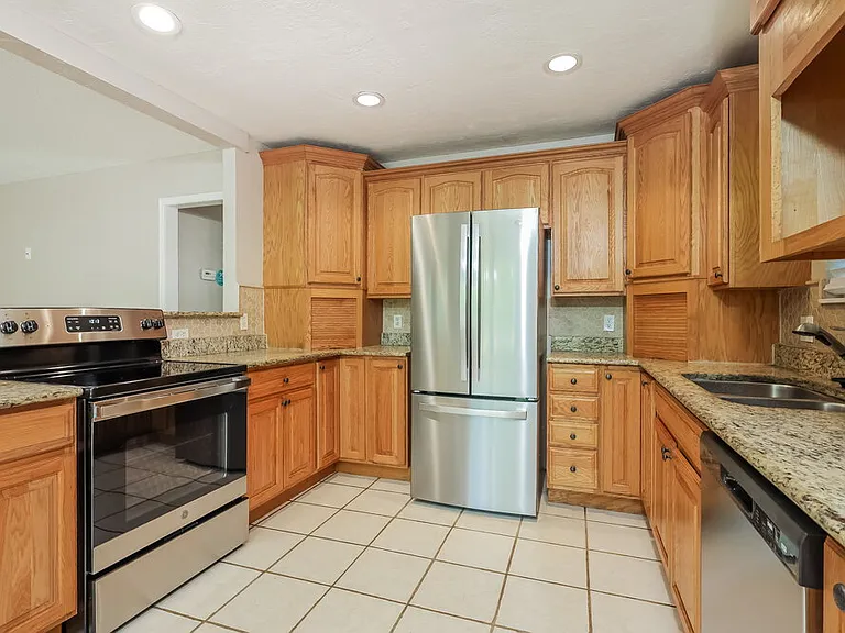 10117 S Land Ave — Photo 7