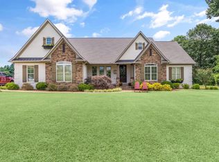 123 Pleasant Hill Rd, Humboldt, TN 38343