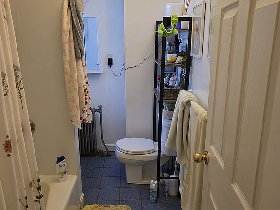 5th image of 11 Westford St