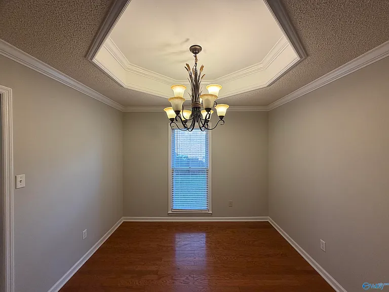 2410 Brookline Ct SW — Photo 10