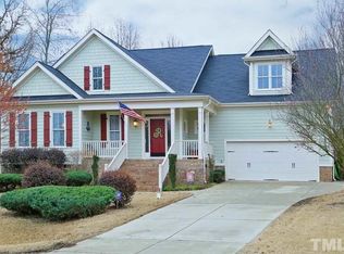 112 Mantle Dr, Clayton, NC 27527