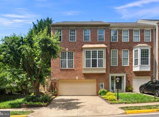 47558 Sharpskin Island Sq, Sterling, VA