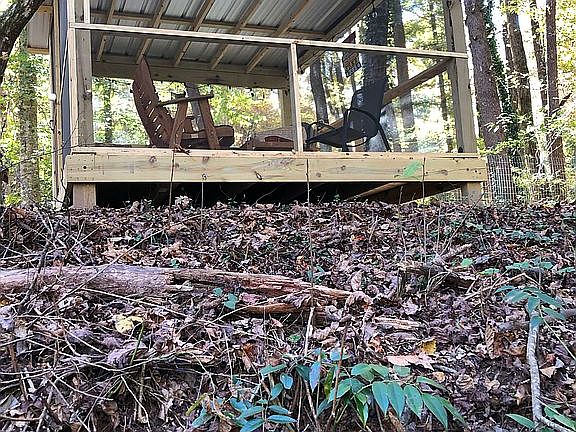 3rd image of 725 Ridge Springs Rd