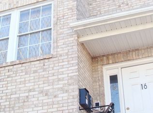 16 Halleck St, Newark, NJ 07104