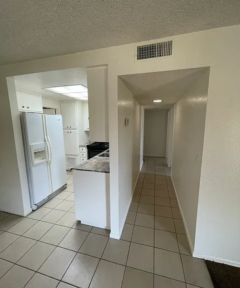 1186 E Lugonia Ave — Photo 4