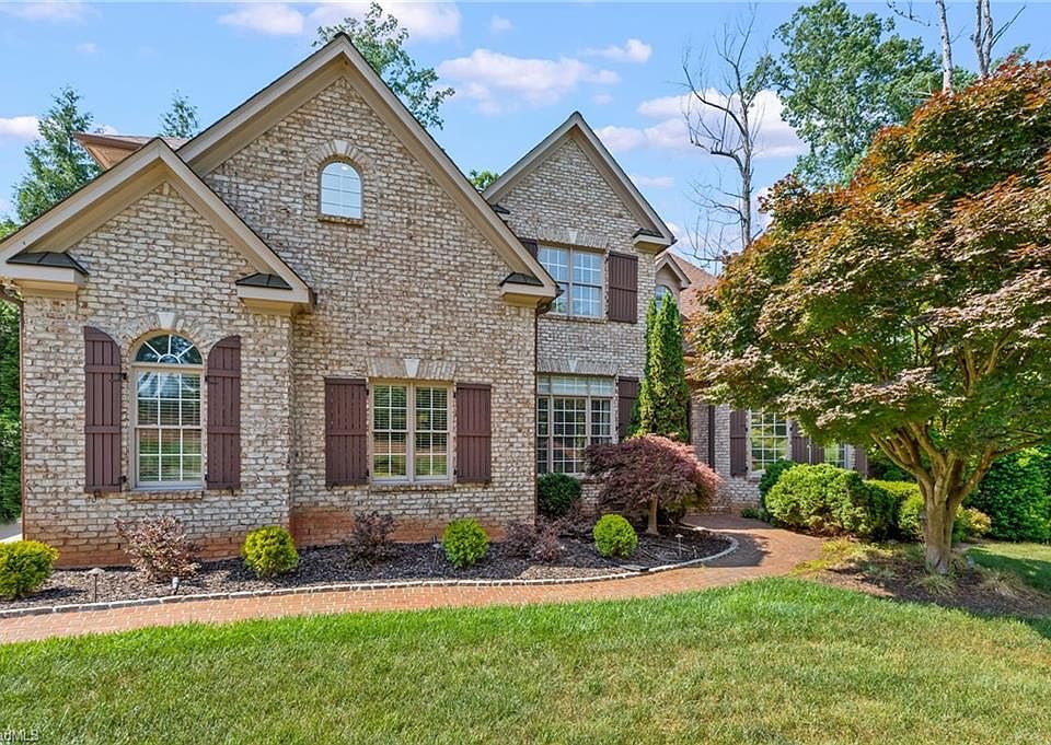 1st image of 7521 Henson Forest Dr