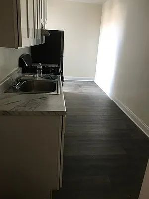 Rented by Contact Realty | media 2