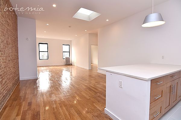 1st image of 3660 Broadway #65