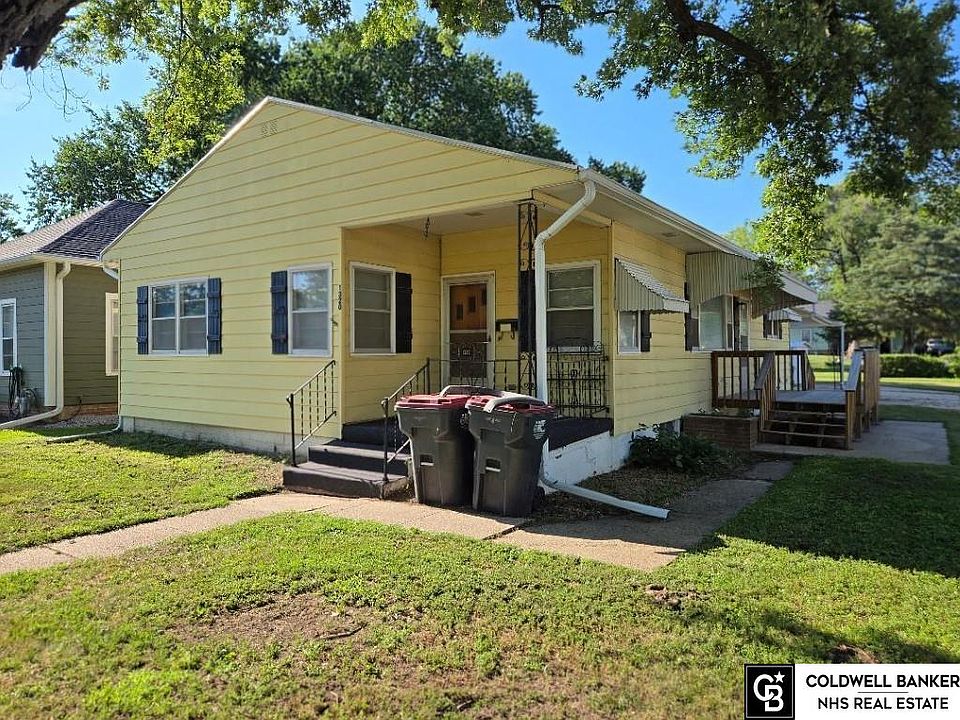 1st image of 1320 Lincoln St