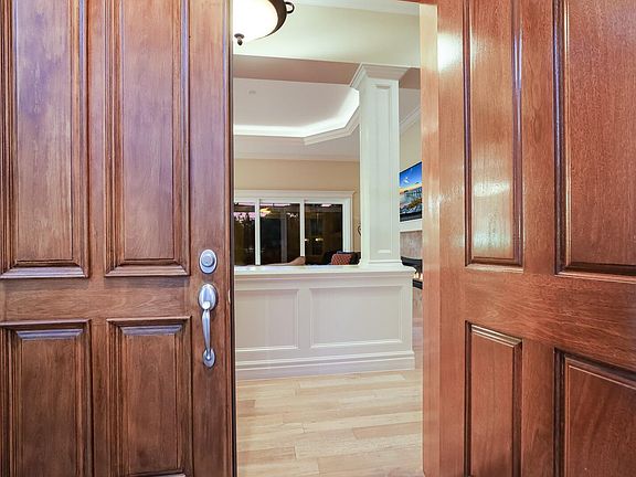 5th image of 3537 Founders Club Dr