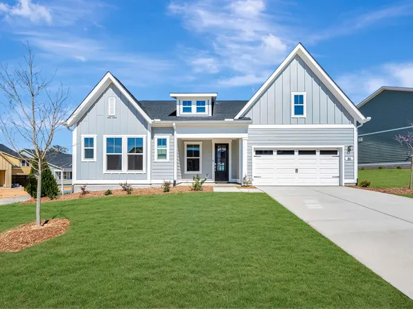 86 Firefly Ln, Fuquay Varina, NC 27526