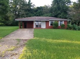4 West Ave, Bay Springs, MS 39422