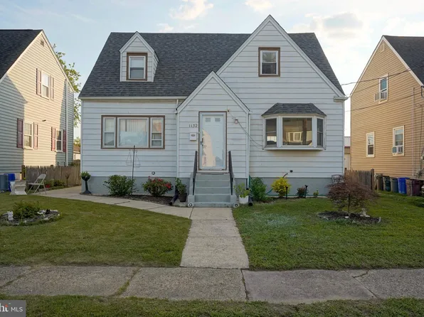 1132 Logan Ave, Bellmawr, NJ 08031