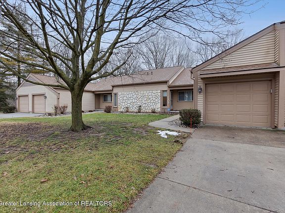 4th image of 7109 Medallion Dr #22