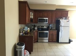 1107 S 6th St APT 2, Philadelphia, PA 19147