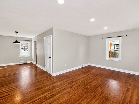 5th image of 3305 54th St