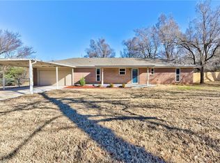 1908 Rosewood Cir, Newcastle, OK 73065