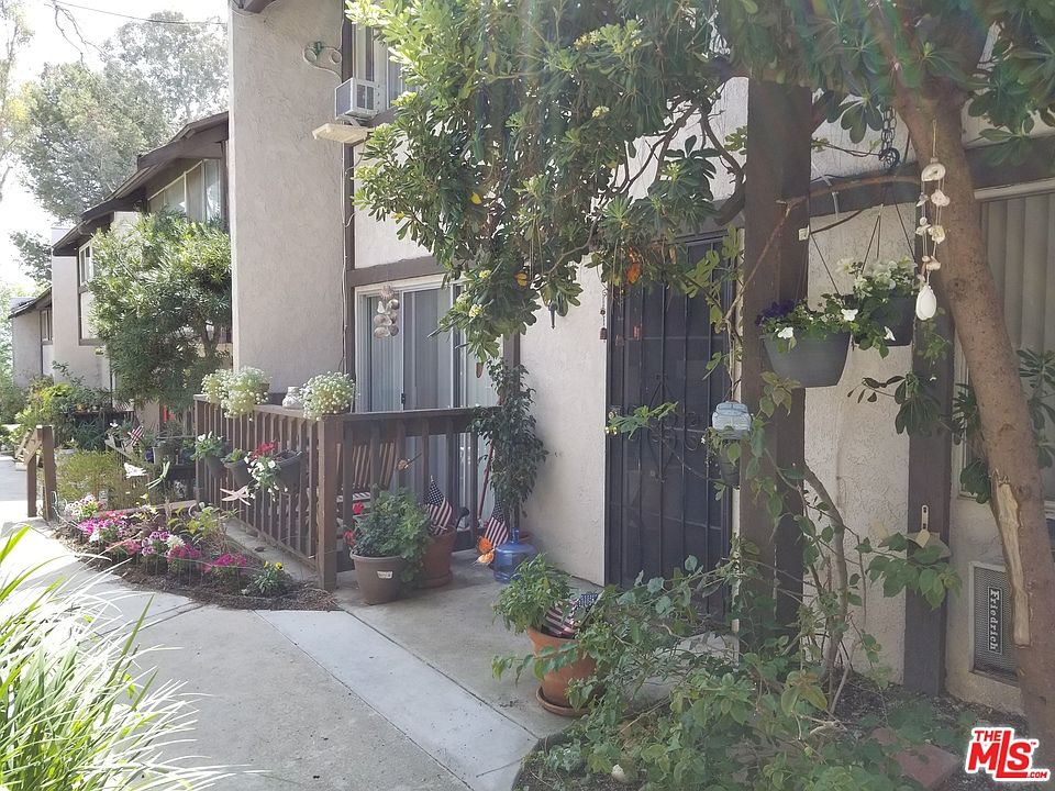 1st image of 374 S Miraleste Dr Unit 403