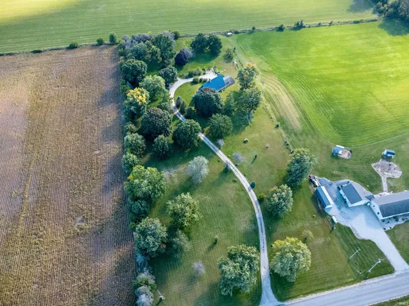 24126 County Road 48, Nappanee, IN 46550
