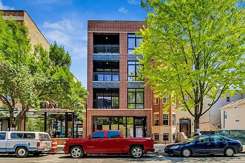 3355 N Southport Ave #2F Photo 1 3355 N Southport Ave #2F Photo 1