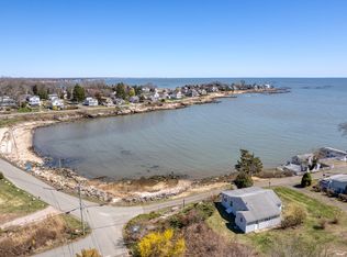 87 Daniel Ave, Guilford, CT 06437