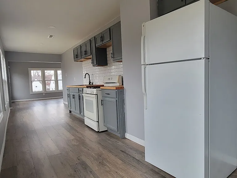 11822 Promenade St #2 — Photo 7
