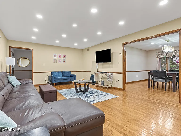 1709 Fanwood St — Photo 26