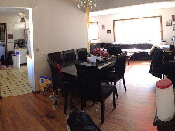 3rd image of 741 Commonwealth Blvd