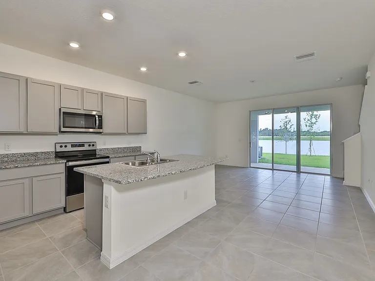 233 Mangrove Shade Cir — Photo 8