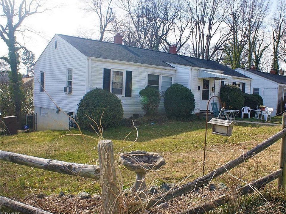 1st image of 907 Grayland St