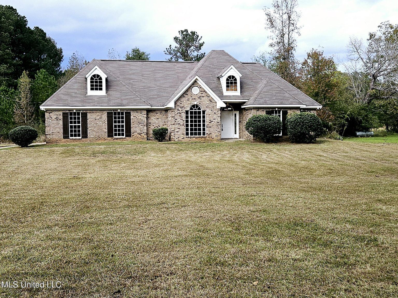 151 Heather Rd, Florence, MS 39073 | Zillow, image size:1536x1152