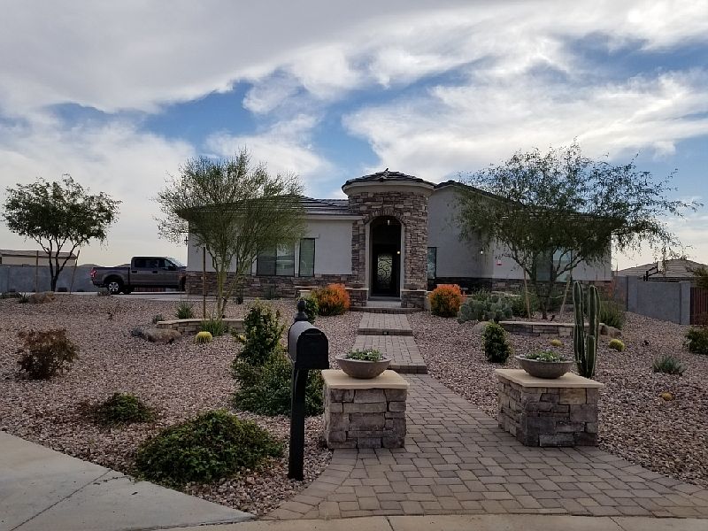 1st image of 16025 W Cinnabar Ct