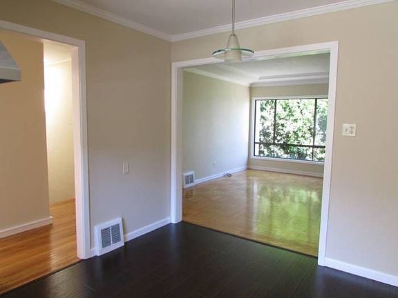 Dining area & living room