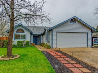 8 Freda Ct, Chico, CA 95928