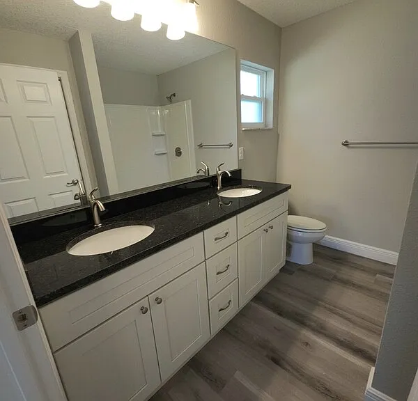 944 W Anderson Ln — Photo 7