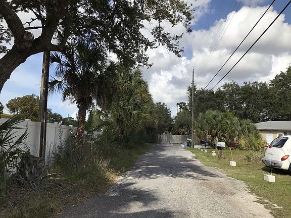 5th image of 4409 80th St N