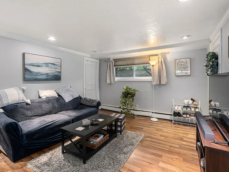1730 Commonwealth Ave #2 — Photo 4